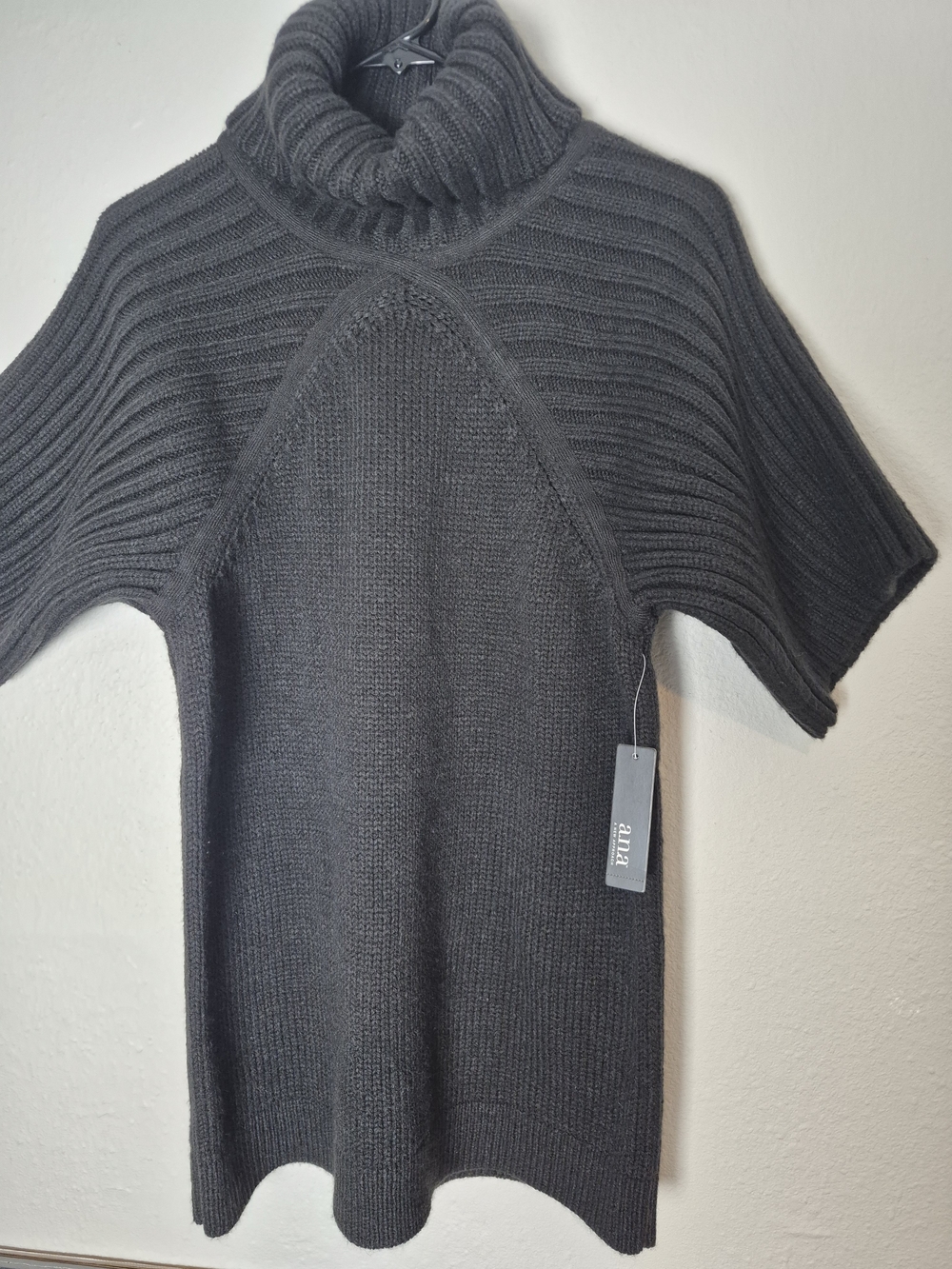 a.n.a Charcoal Ribbed Funnel Neck Short-Sleeve Sweater